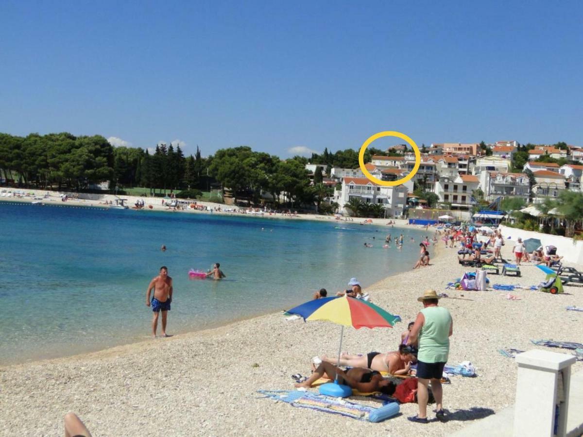 Apartmani Piculo Primosten Bagian luar foto
