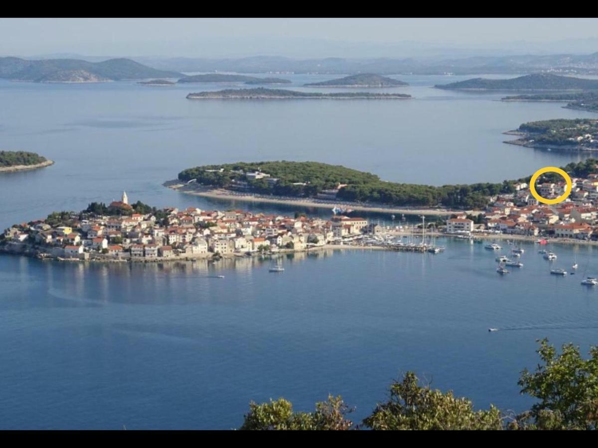 Apartmani Piculo Primosten Bagian luar foto